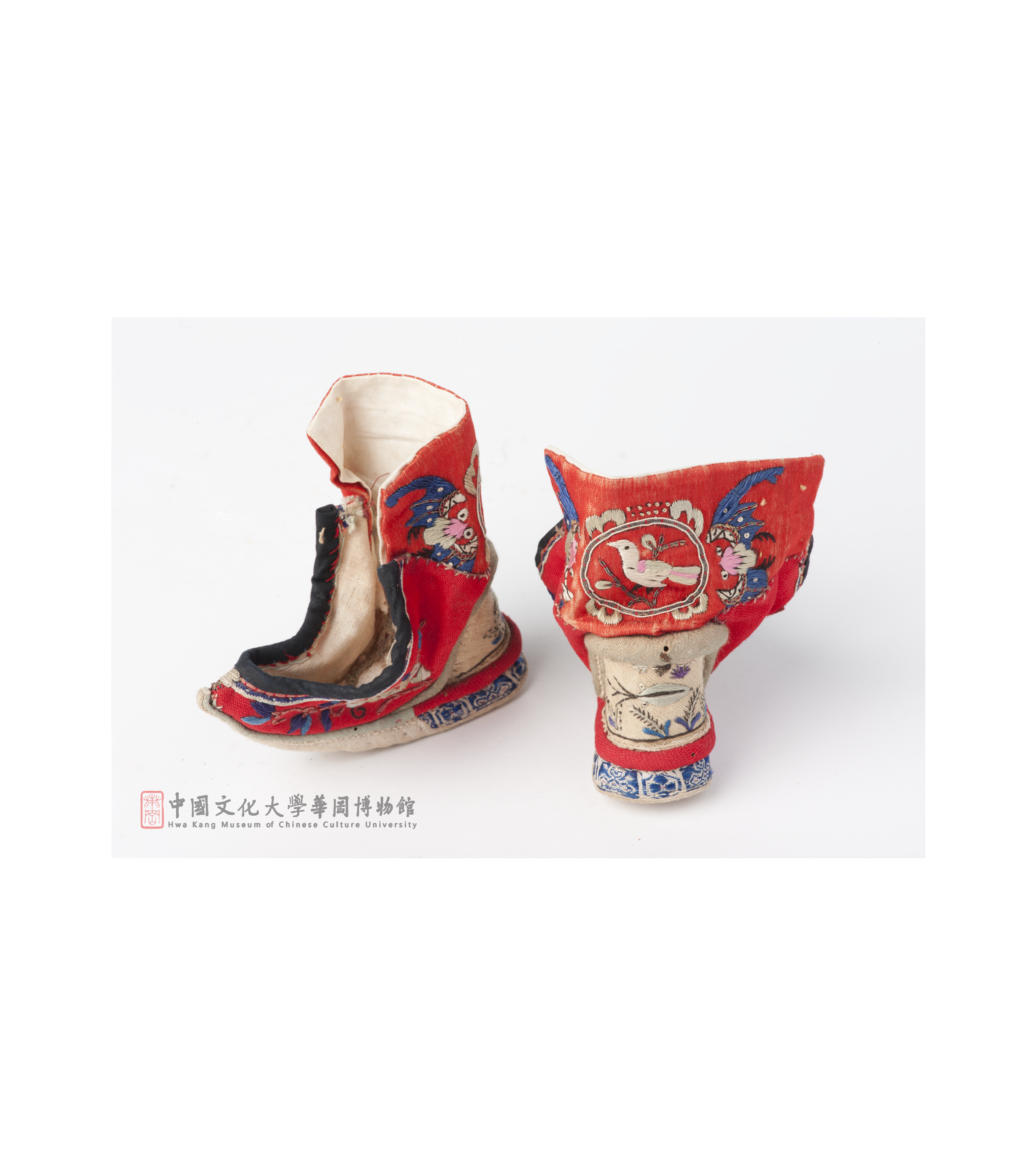 三寸金蓮Ancient Chinese Traditional Female-shoes | 華岡博物館