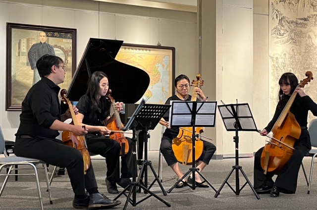 孫小媚老師策劃音樂系師生展演