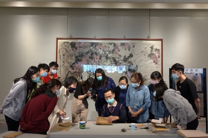 今古一線牽~線裝古籍的重生