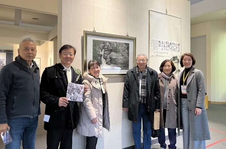 文化62校慶 傑出校友、畫家顏聖哲返校慶賀