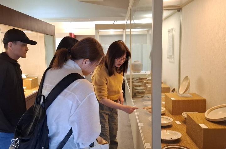 申請入學考生及家長參觀博物館
