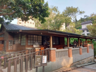 梅庭